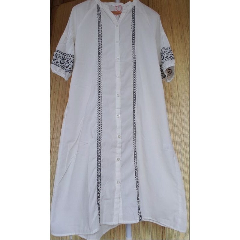 Preloved BOHEMIAN TUNICdari GLACIER size L.