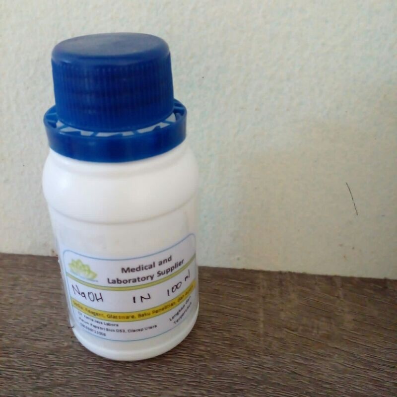 NaOH 1 N (Normalitas ) 100 ml