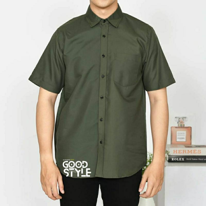 Kemeja Pria Lengan Pendek Hijau ARMY - Baju Kemeja Polos Slimfit