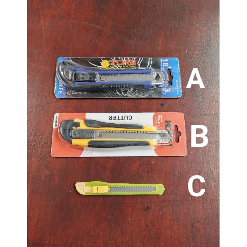 

Pisau / Cutter / Pemotong Kertas Kardus Serbaguna Murah