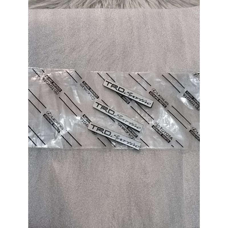 Emblem bodykit Fortuner trd sportivo logo trd sportivo emblem bodykit Fortuner  spoiler fortuner Yar