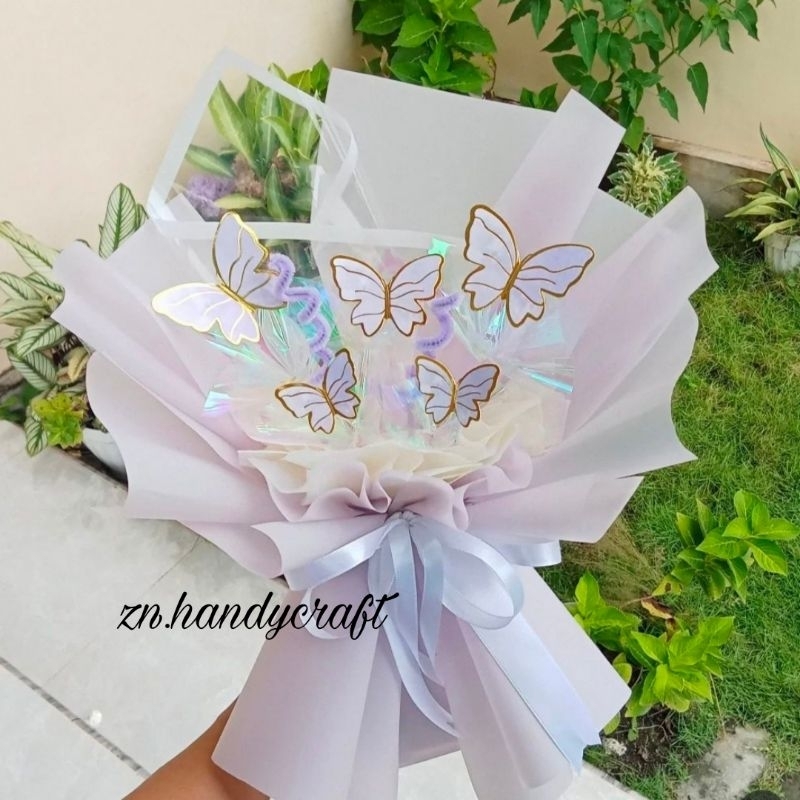 Buket/bouqet/buket murah/buket kupu-kupu/buket bunga kawat/buket