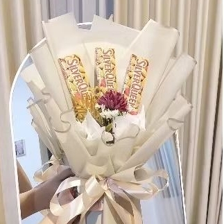 

BUKET SILVERQUEEN MURAH