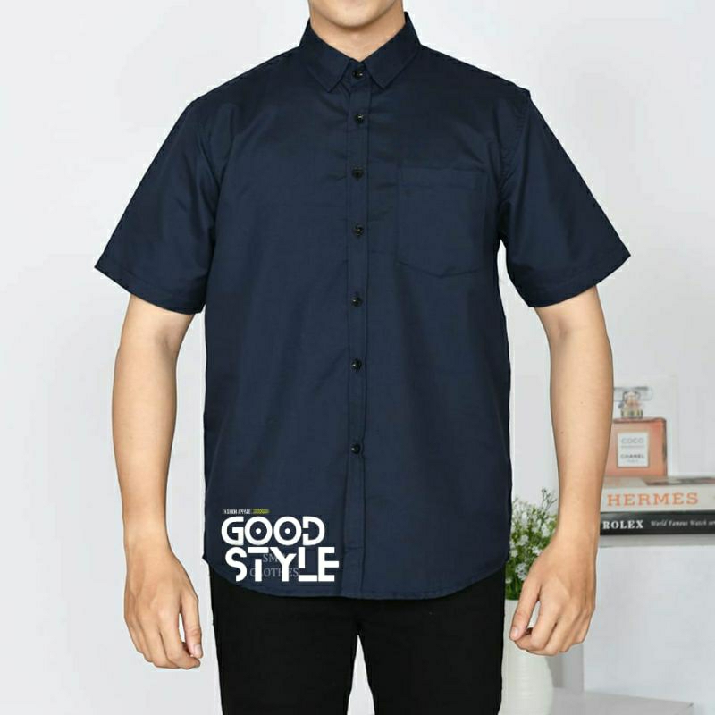 Kemeja Polos Pria Lengan Pendek Navy