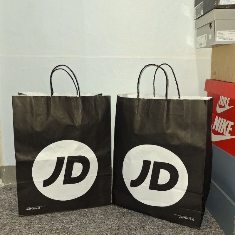 

PAPERBAG JD SPORT ORIGINAL STORE