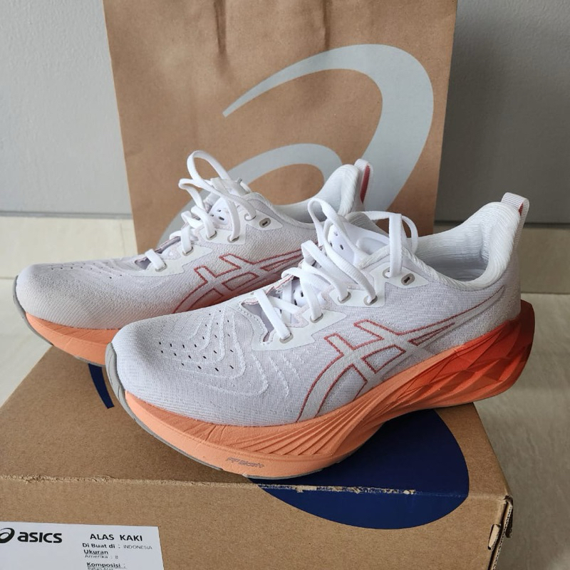 Sepatu Asics Novablast 4
