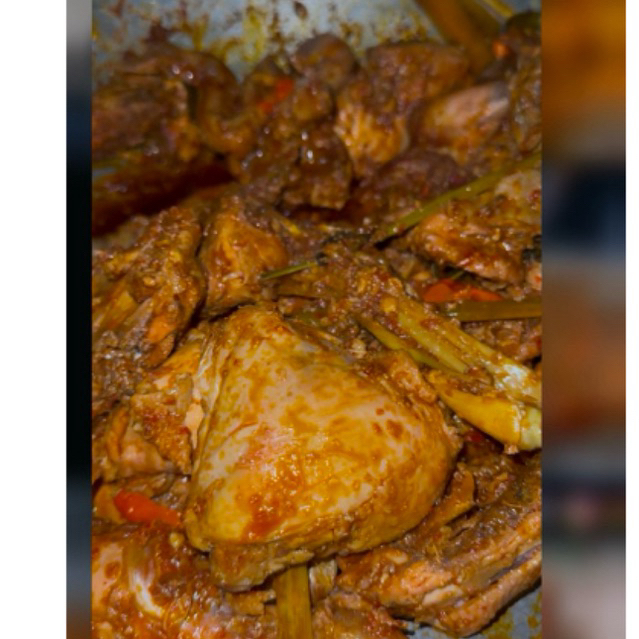 

AYAM KARE / AYAM BALADO PER EKOR STOCK RAMADHAN