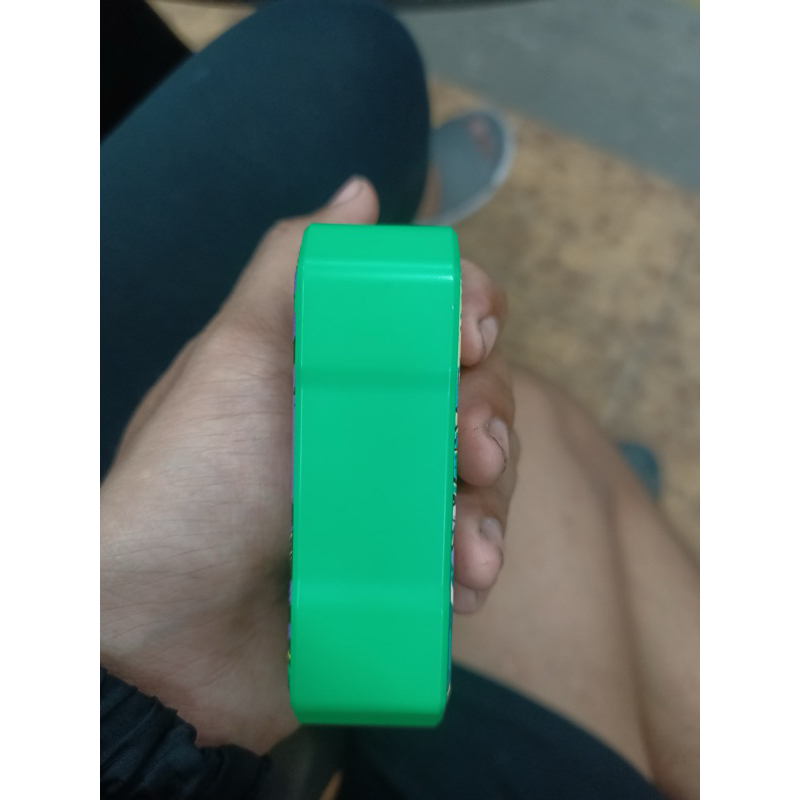 

kotak Plastik mainan hijaupanda