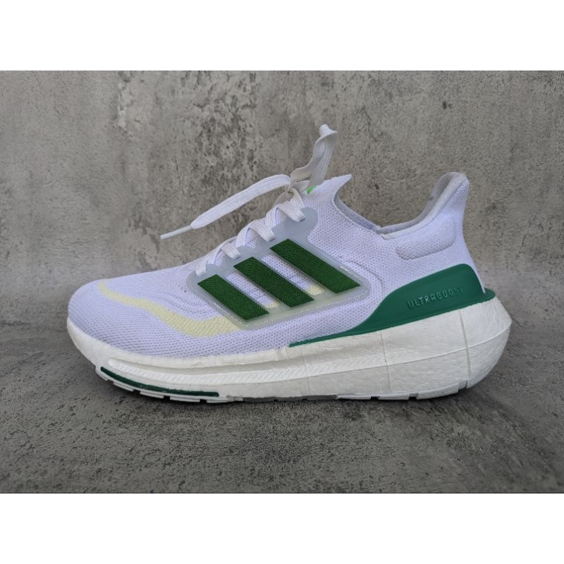 Sepatu Running Adidas Ultraboost Light 23 White Tint Court Green Original