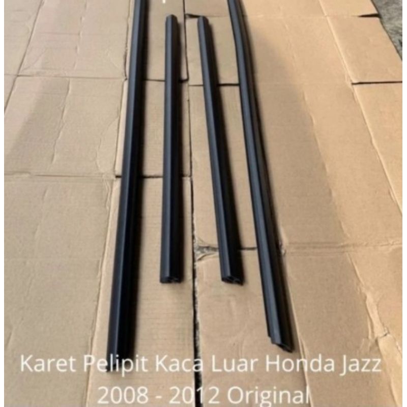 karet pelipit kaca luar pelipit kaca luar honda jazz 2008-2012 original