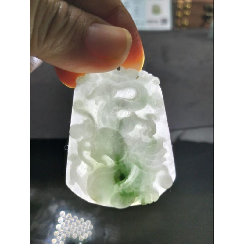 LIONTIN BATU GIOK ASLI BURMA NATURAL JADEITE JADE UKIRAN NAGA