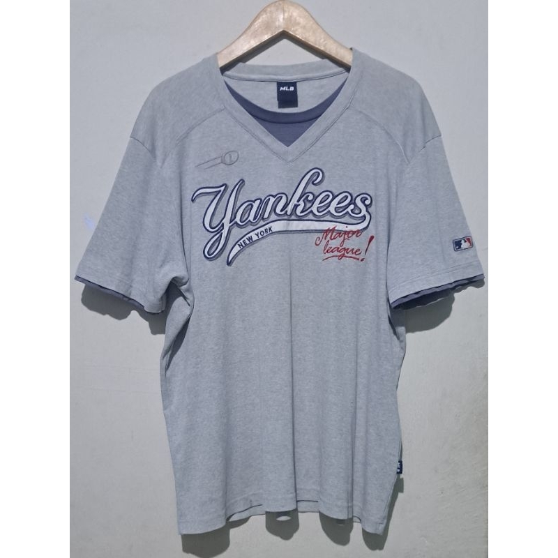 MLB Yankees Tshirt second