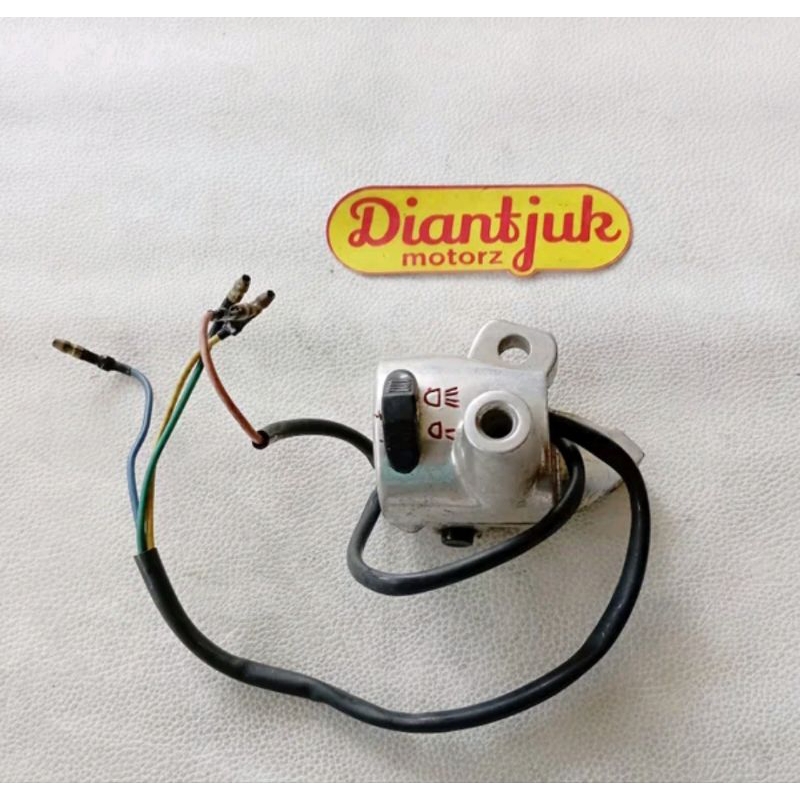 Holder Saklar Kiri Yamaha V75 V 75 NOS