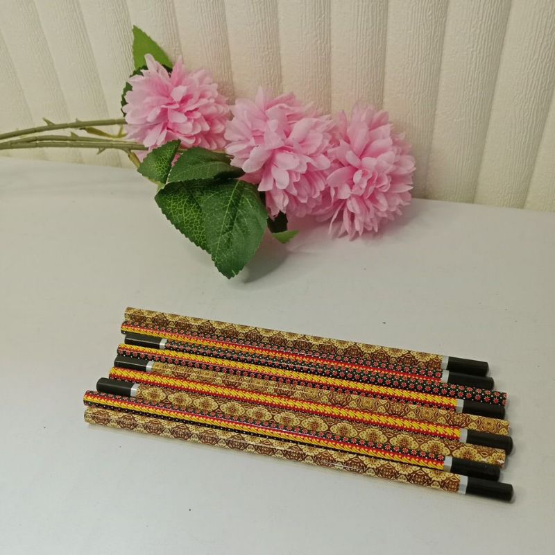 

PENSIL MOTIF BATIK