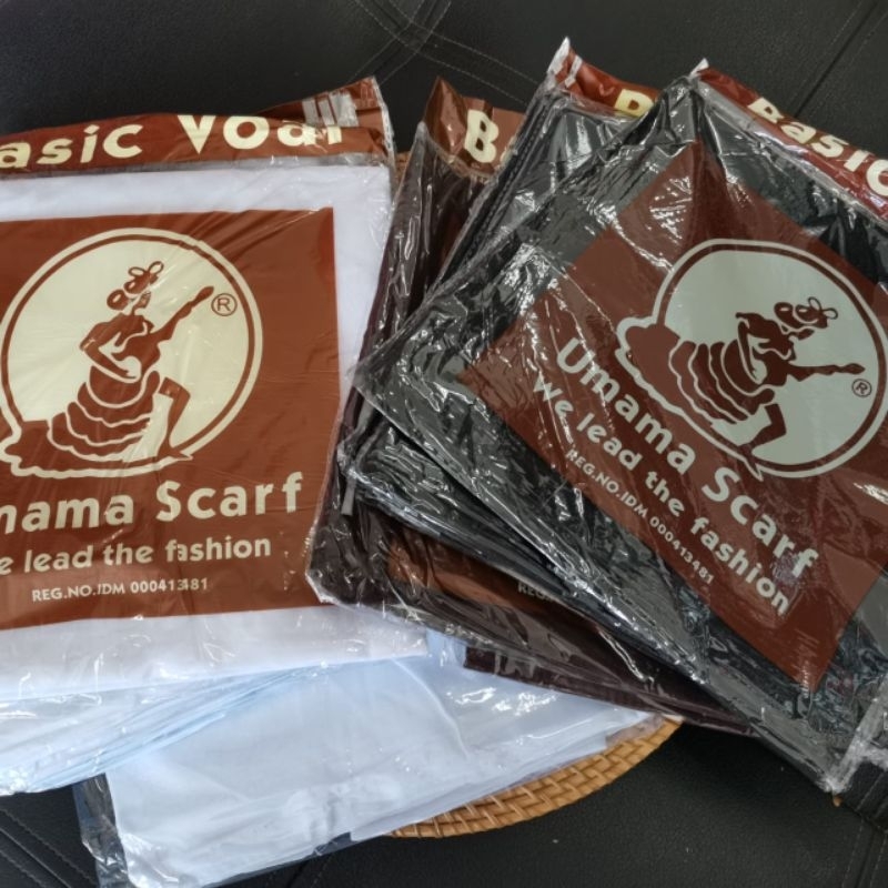 Segi empat Voal Umama Hitam Putih Coklat Navy Birdong