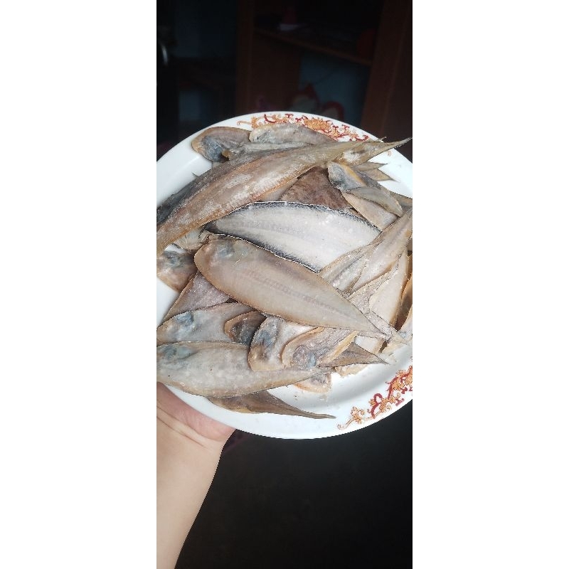 

IKAN ASIN LIDAH 250GR FRESH Lezat