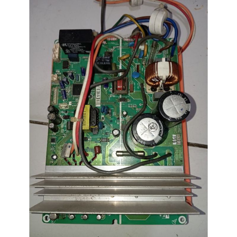 Modul outdoor ac sharp inverter original