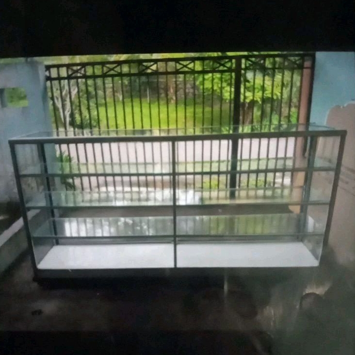 Etalase Kaca Roda 2 Meter 200x40x100cm Bekas | Kondisi Bagus | Bisa Nego