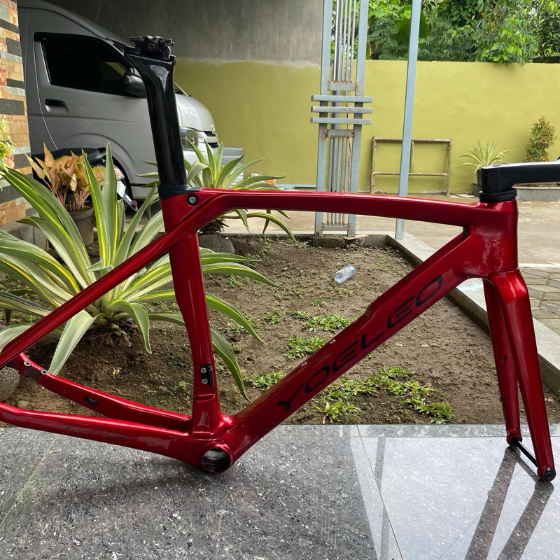 frame yoeleo r12 size s red candy