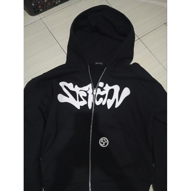 Hoodie zipper satisfaction