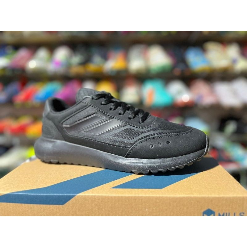 Sepatu Lifestyle MILLS Ultras Classica Core