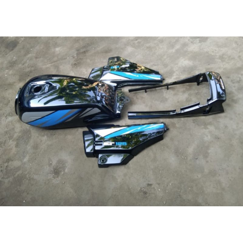 TANGKI TENGKI GL MAX PRO SET COVER AKI & COVER BODY BELAKANG GL (BIRU) BEBAS REQUEST STRIPPING