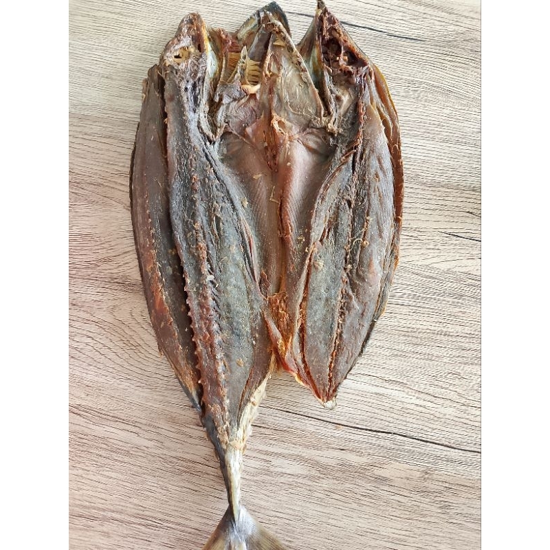 

ikan asin tuna / tongkol berat 500 gram