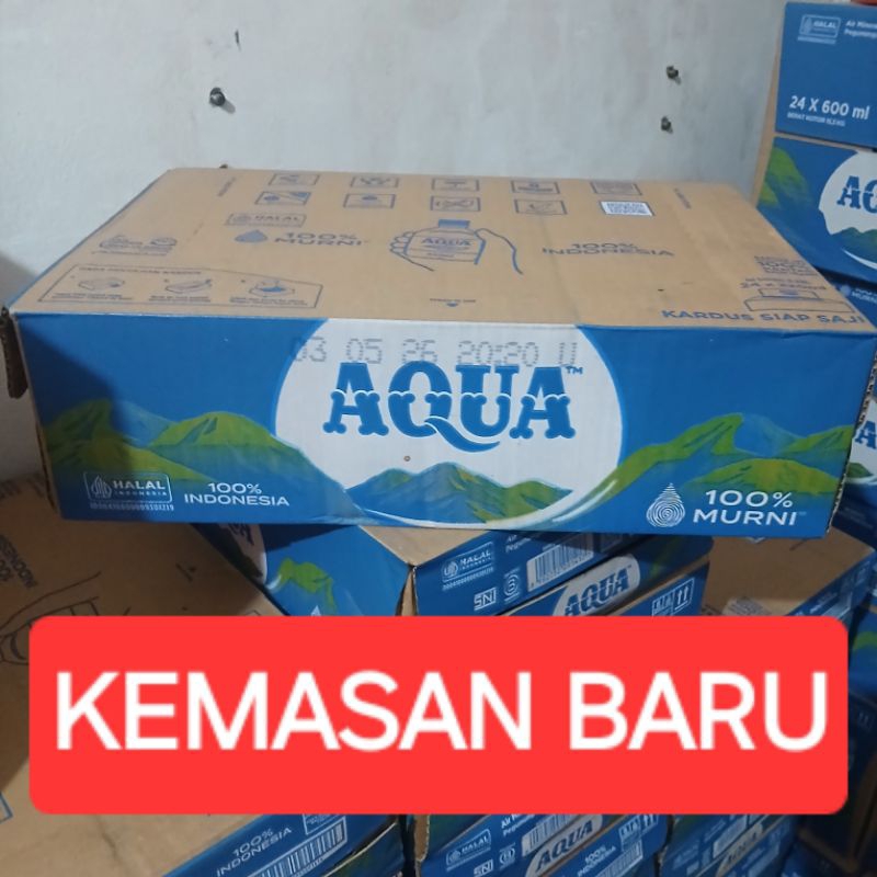 

Ay00! Aqua Cube 220 mL 1 Dus Aqua Mini Botol Imut
