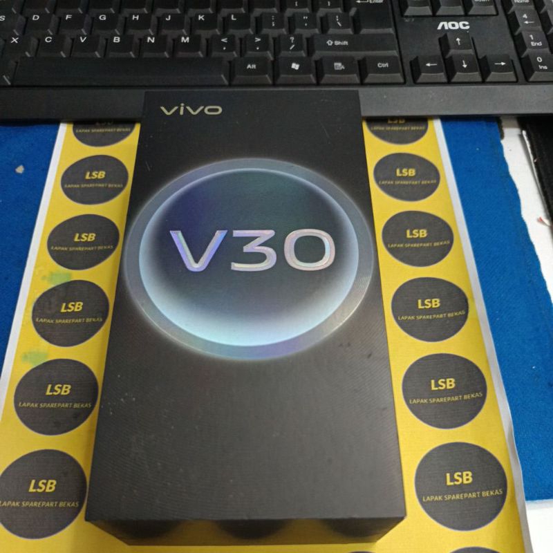 DUS BOX HANDPHONE VIVO V30 ORIGINAL BEKAS