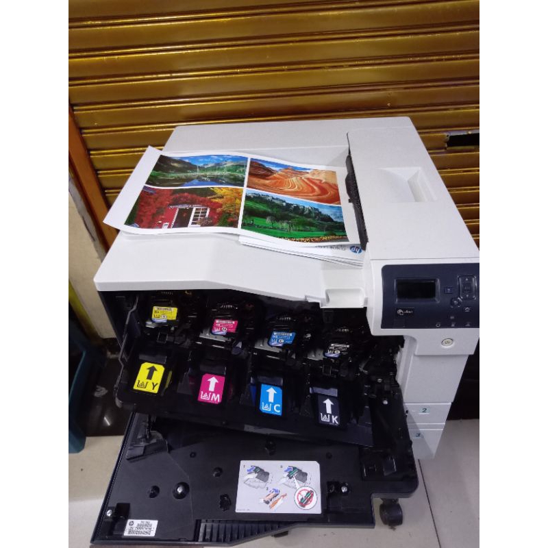 printer hp LaserJet color cp5225 A3