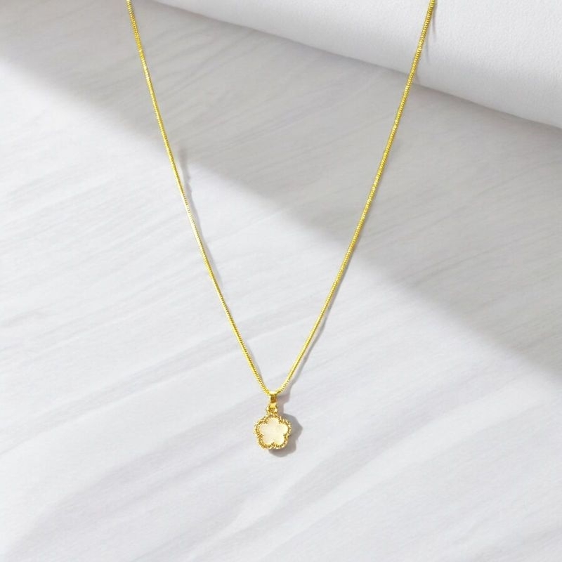 Kalung Emas dengan Pita Hati / Kalung emas wanita Liontin Bunga / Kalung wanita terbaru / Kalung wan