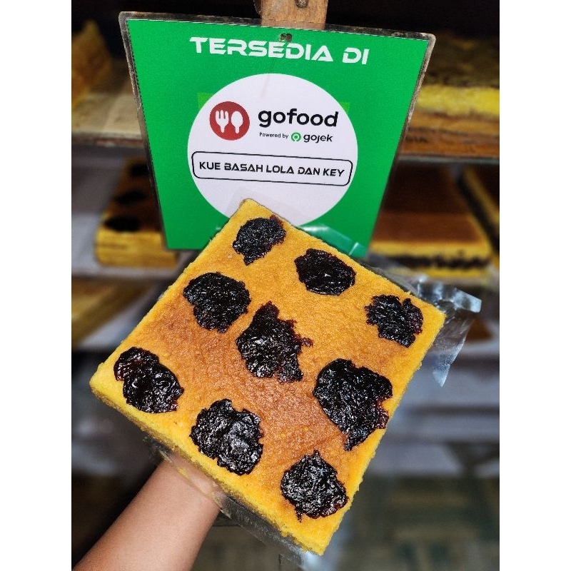 

lapis prunes 20x20 ( 1 loyang )
