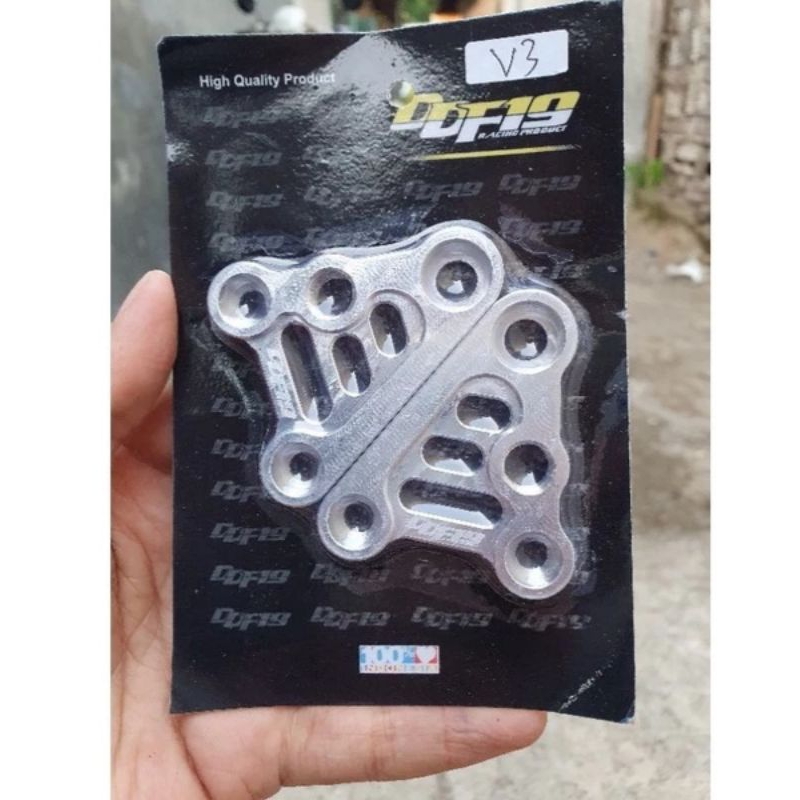 Kupingan Lampu Pangkon Lampu Depan Model K5 CNC PNP Batok YL V3