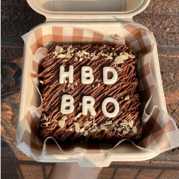 

Fudgy Bento Letter 10x10 - crunchykitchen.id
