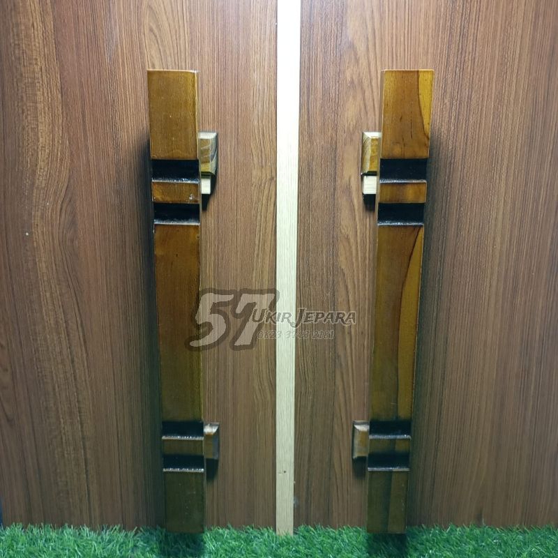 Gagang Tarikan Pintu Minimalis Simpel Bahan Kayu Jati