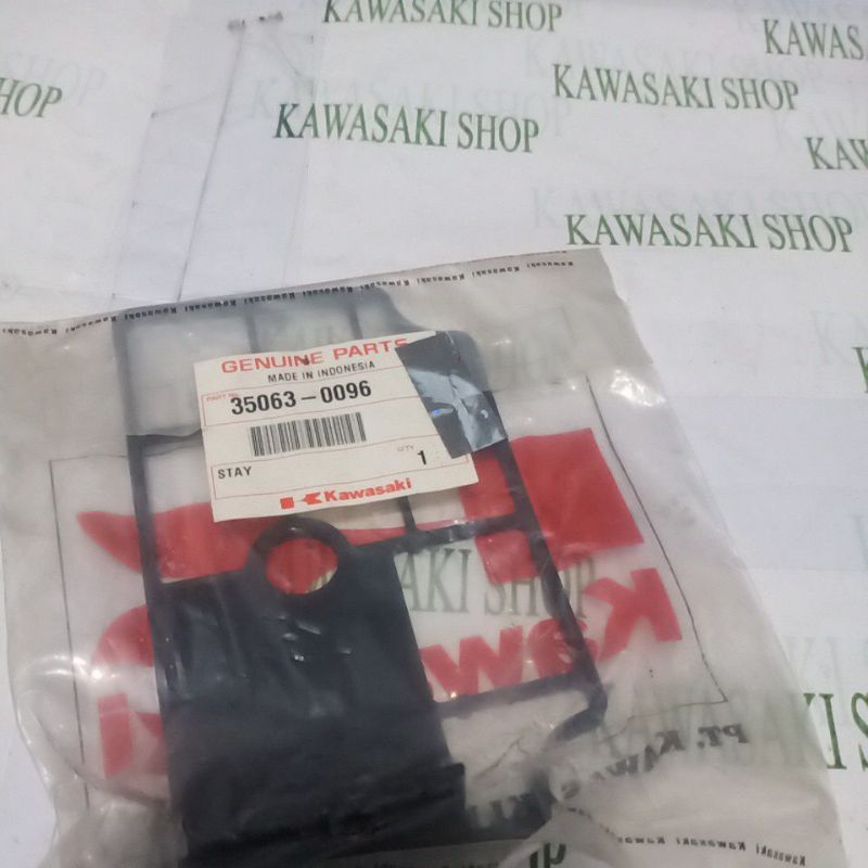 rangka dudukan busa filter zx130 original 35063-0096