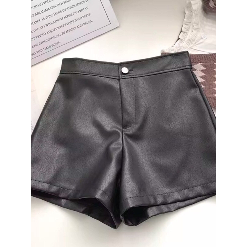 Celana Kulit Wanita