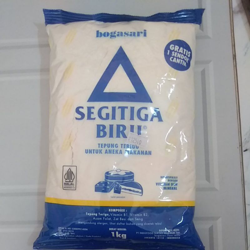 

Tepung segitiga biru 1kg