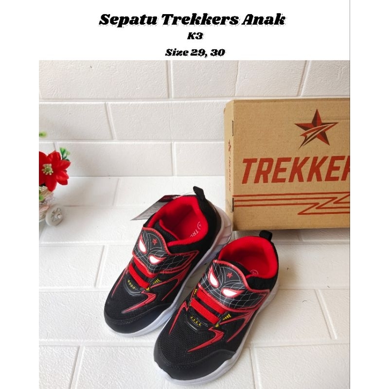 Sepatu Anak Trekkers Karakter