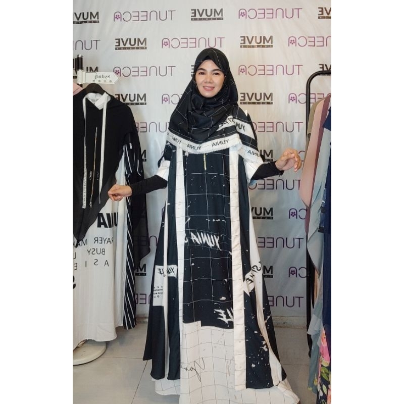 [MuVe BoutiQue] Gamis Syar'i Set Outer black by Yunia Style