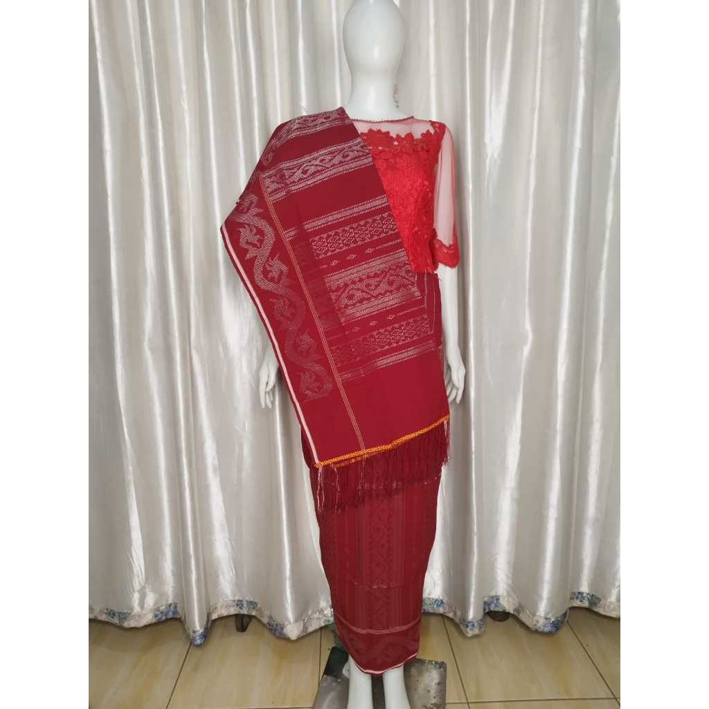 SETELAN UIS NIPES MOTIF LITAB-LITAB LEMBU WARNA DASAR MERAH MARON