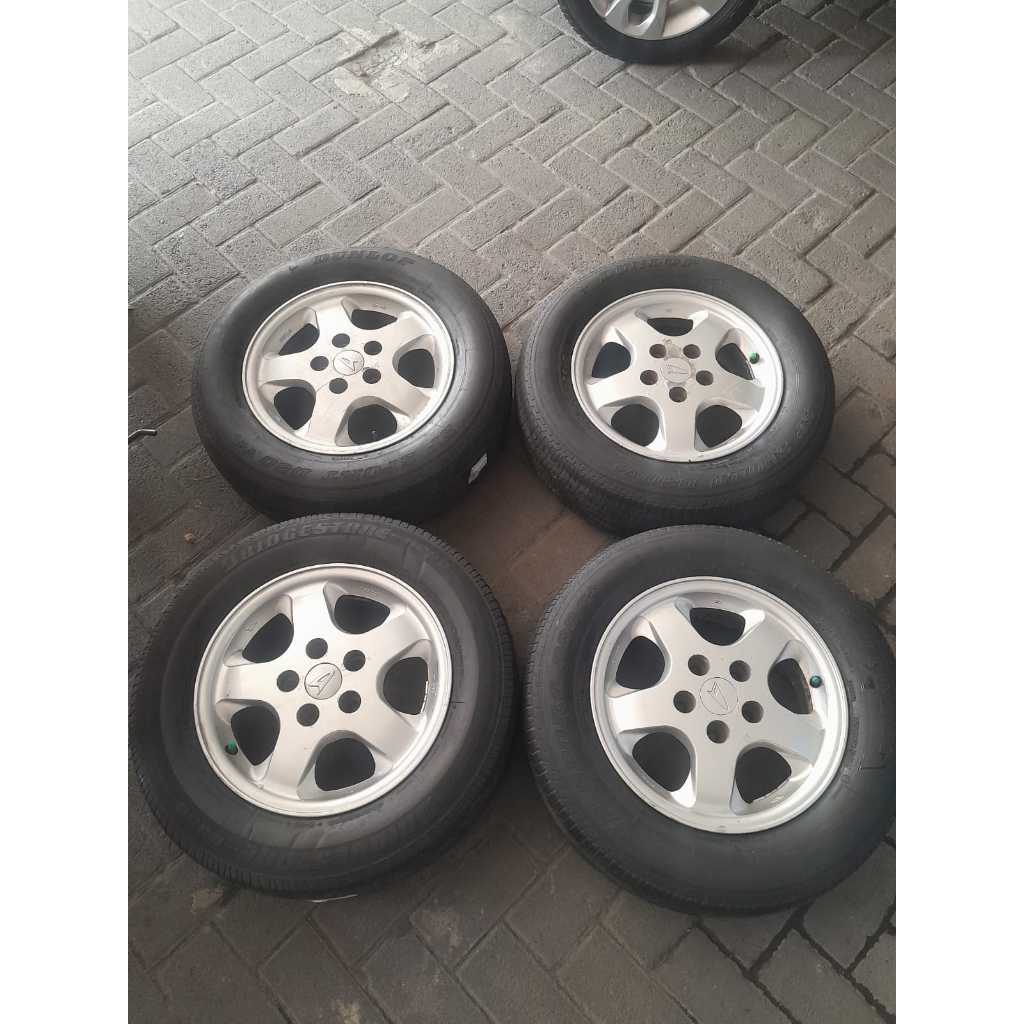 VELG MOBIL BEKAS SEKEN ORIGINAL STD TARUNA R15 X5,5 5X114 ET35 SLV + BAN DLP (3) 205 65 R15