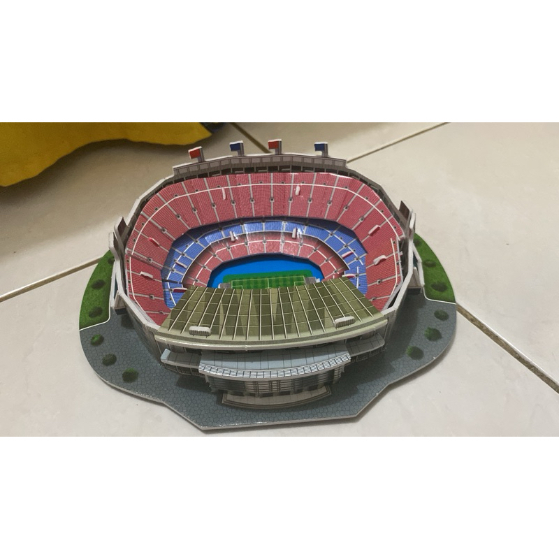 stadion mini