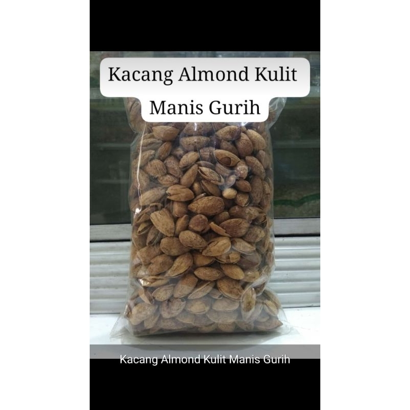 

Kacang Almond Dengan Kulit Manis Gurih