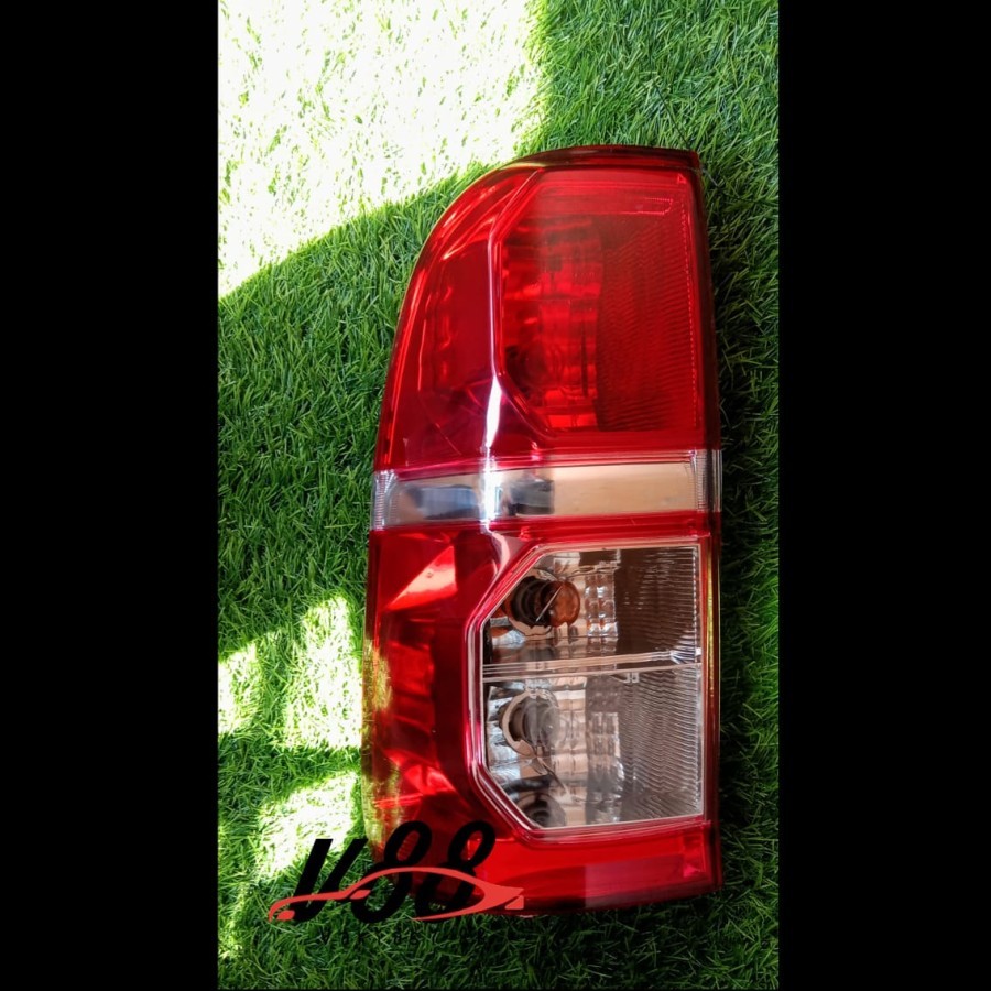 Stoplamp Lampu belakang HILUX VIGO 2012-2014