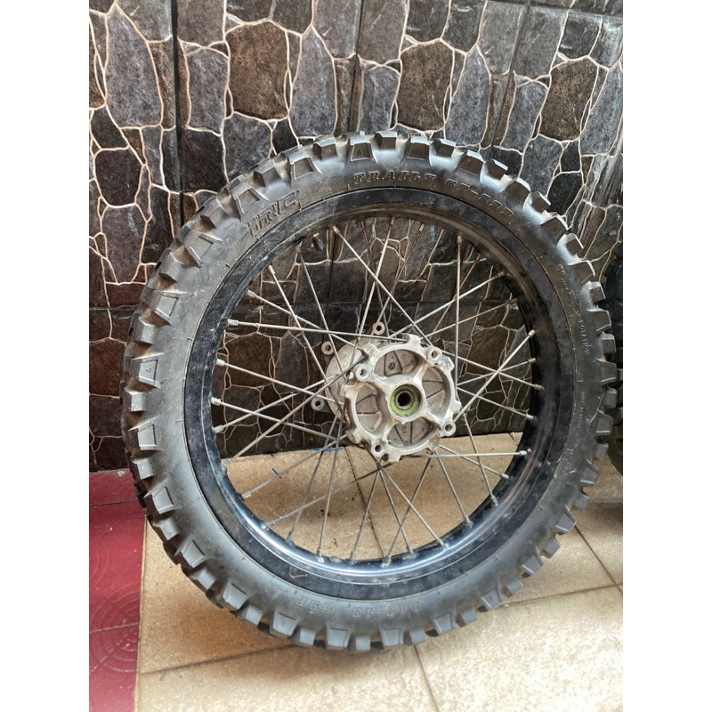 Ban set Velg Asli Crf 150 velg Belakang ring 18 Original
