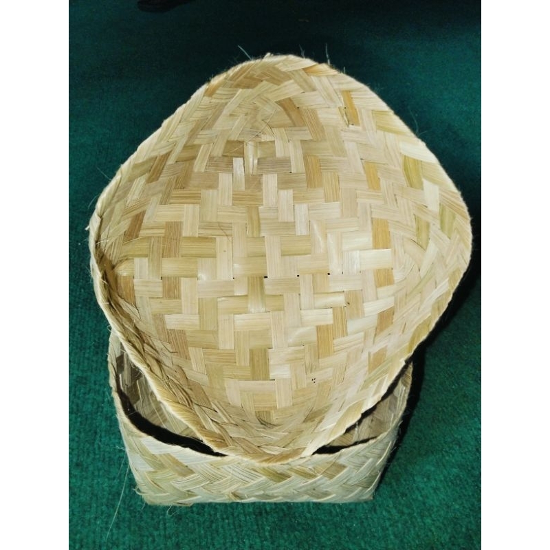 

tambahan tutup besek untuk tape