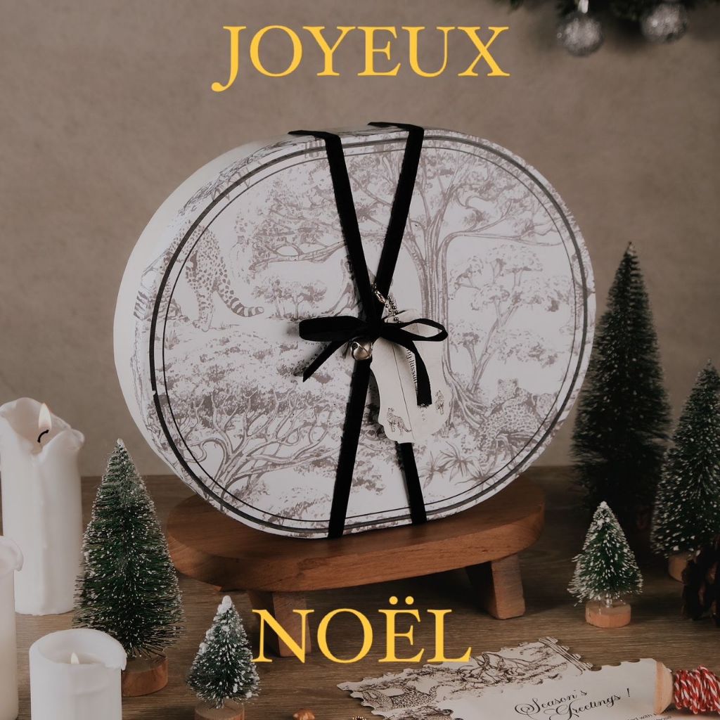 

Joyeux Noël - Hampers Natal/Tahun Baru Bingkisan Natal Tahun Baru 2024