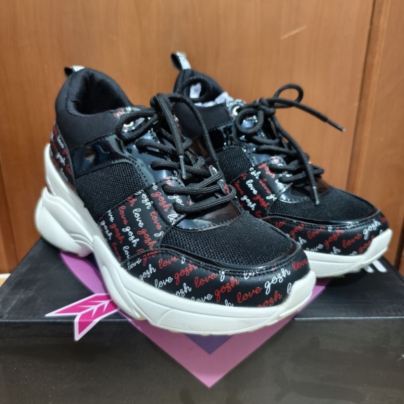 SEPATU GOSH BOLZANO 979 FASHIONABLE SNEAKERS(PRELOVED)