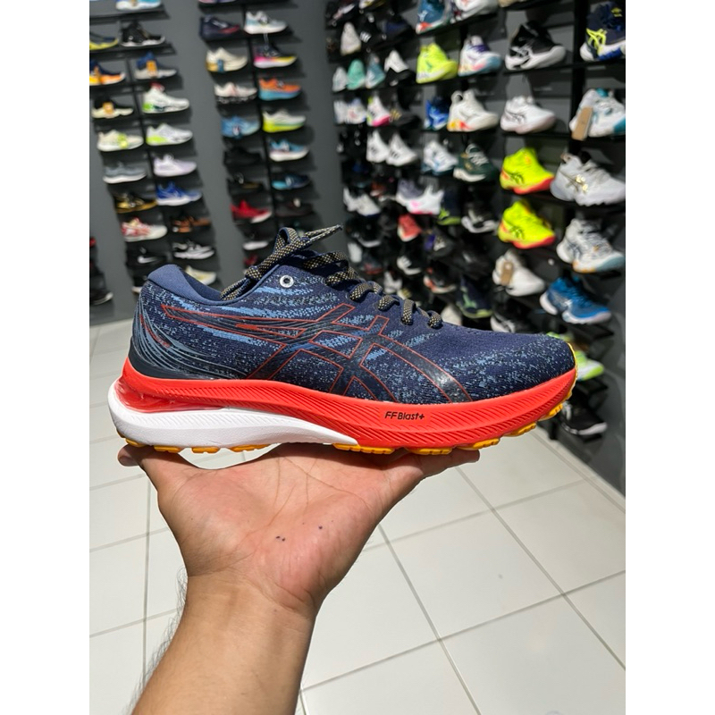 Sepatu asics kayano 29